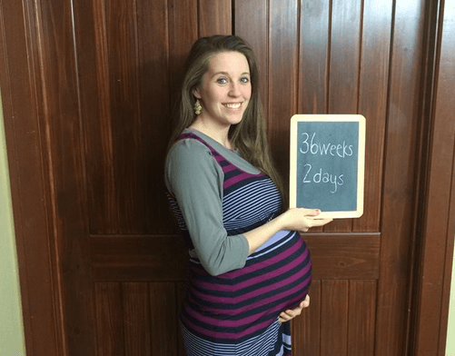Jill Duggar Pregnancy 2015: Derick Dillard Wife Shows Off Big Baby Bump
