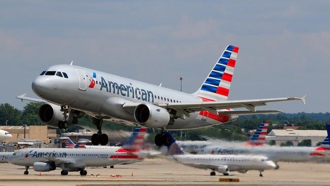 American Airlines Praised for Diverting Flight After Passenger Heart Attack