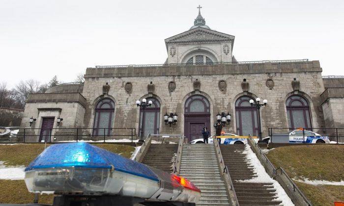 Montreal Priest Stabbed While Celebrating Morning Mass at Landmark Oratory