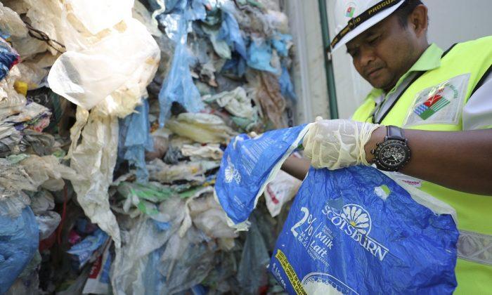 Malaysia to Send Back Plastic Waste to Foreign Nations