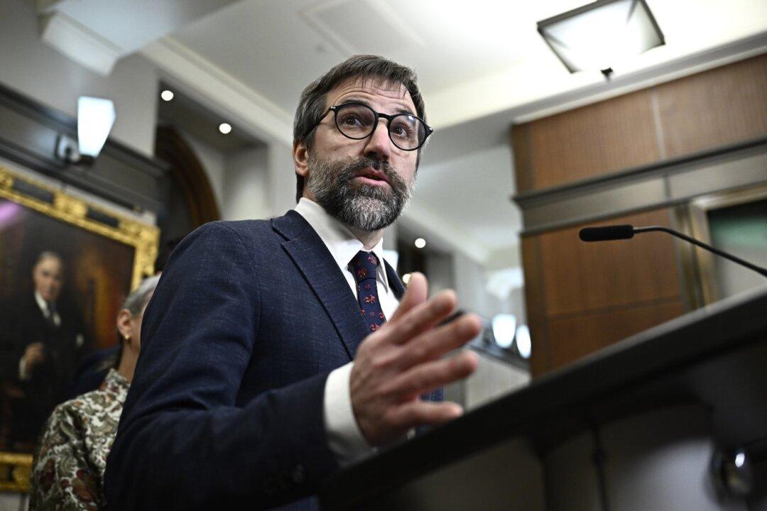 Ottawa Announces Plan to Phase Out Sales of Gas-Powered Vehicles by 2035