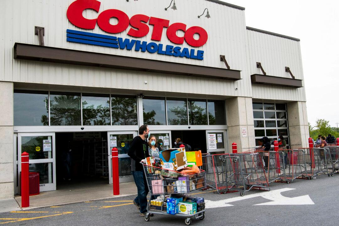 Costco Now Sells Packs of Silver Coins Online as Well as Gold Bars