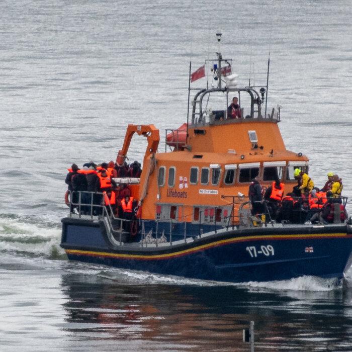 3 Arrested Over English Channel Migrant Deaths